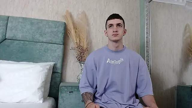 JacksonOlsenn online show from 03/15/25, 08:10