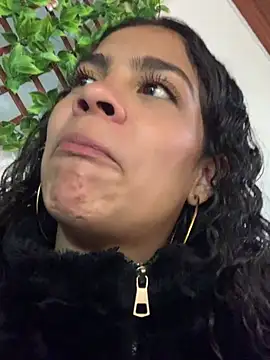 NINA 18 YEARS online show from 02/05/25, 09:07