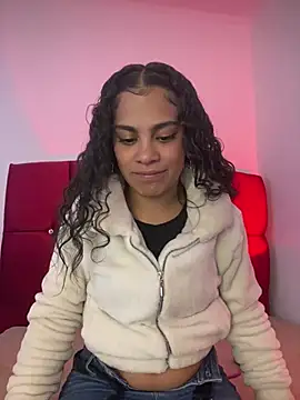 NINA 18 YEARS online show from 02/10/25, 08:42