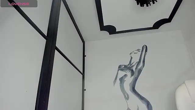 TinaJonnes  online show from 02/13/25, 07:21