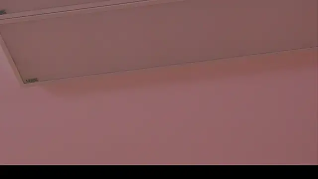 Snapshot of AngeliqueSkye chatting on 12/16/24, 06:43 AngeliqueSkye online show from 12/16/24, 06:43