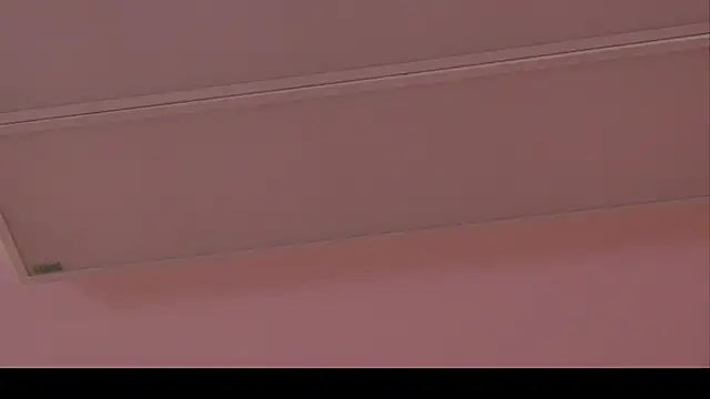 Snapshot of AngeliqueSkye chatting on 12/18/24, 09:47 AngeliqueSkye online show from 12/18/24, 09:47