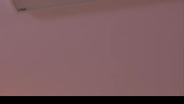 Snapshot of AngeliqueSkye chatting on 01/06/25, 10:02 AngeliqueSkye online show from 01/06/25, 10:02