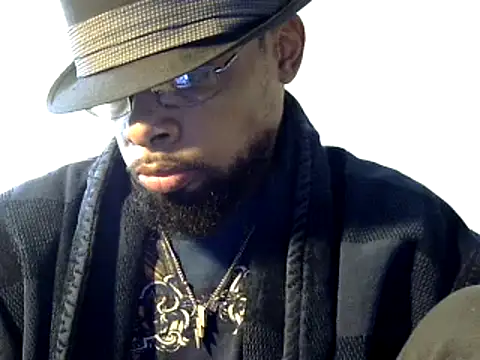 Snapshot of WhiskeyWood_DuhGOD chatting on 12/04/24, 05:33 WhiskeyWood DuhGOD online show from 12/04/24, 05:33
