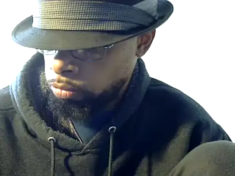Snapshot of WhiskeyWood_DuhGOD chatting on 12/05/24, 08:22 WhiskeyWood DuhGOD online show from 12/05/24, 08:22