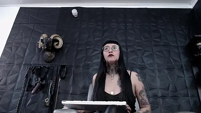 Agata Darkness online show from 09/08/25, 07:35