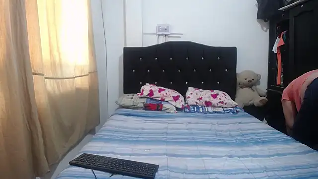 merryymaturee  online show from 02/26/25, 09:37