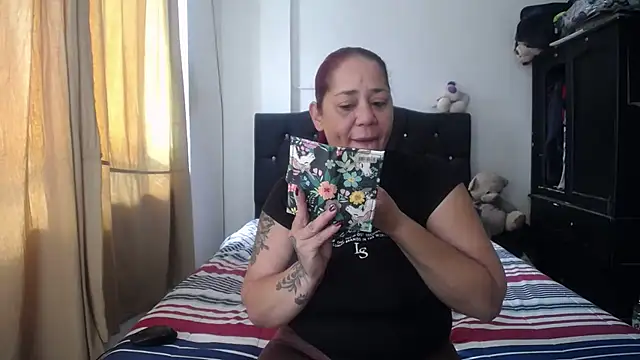 merryymaturee  online show from 03/05/25, 01:28