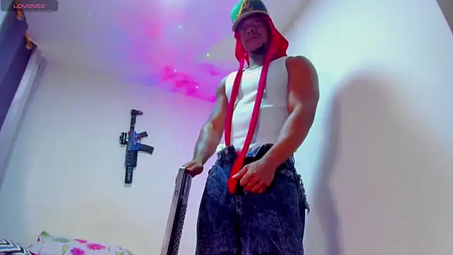 Snapshot of ronnie_7777 chatting on 02/10/26, 08:02 ronnie 7777 online show from 02/10/26, 08:02