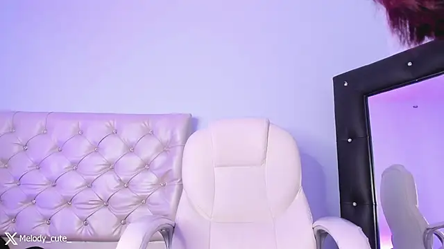 Snapshot of melody_cute_ chatting on 03/06/25, 03:46 melody cute online show from 03/06/25, 03:46