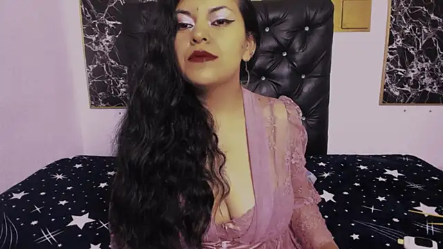 Snapshot of scarlett_w0lf chatting on 03/18/26, 02:53 scarlett w0lf online show from 03/18/26, 02:53