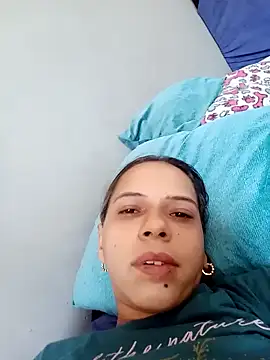 Snapshot of SusanLeroy chatting on 02/02/25, 09:13 SusanLeroy online show from 02/02/25, 09:13