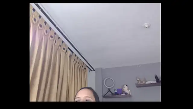 Snapshot of SusanLeroy chatting on 09/18/25, 10:28 SusanLeroy online show from 09/18/25, 10:28