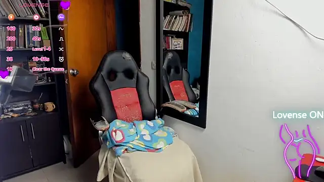 peanut tangerine online show from 09/27/25, 11:43