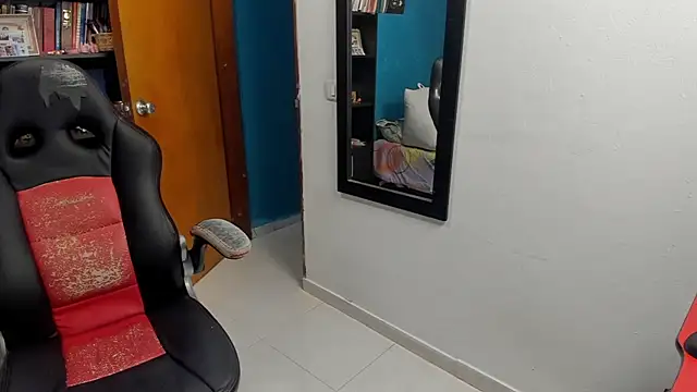 peanut tangerine online show from 12/16/25, 11:54