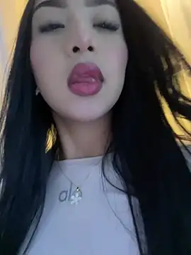 SOPHIACANDY19  online show from 02/21/26, 12:11