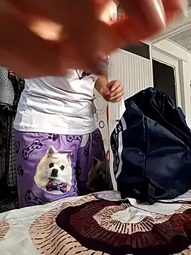 Samantha Sullivan  online show from 01/20/25, 12:49