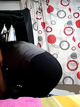 Samantha Sullivan  online show from 03/19/25, 03:20