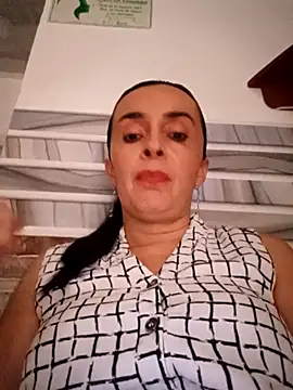 Samantha Sullivan  online show from 09/16/25, 09:38