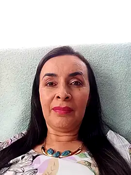 Samantha Sullivan  online show from 10/11/25, 03:54