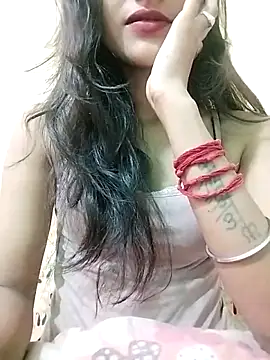 MISSQUEEN48 online show from 02/17/26, 04:53