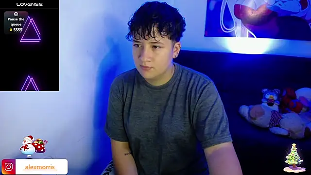 Snapshot of _AlexMorris chatting on 12/19/24, 09:49 AlexMorris online show from 12/19/24, 09:49