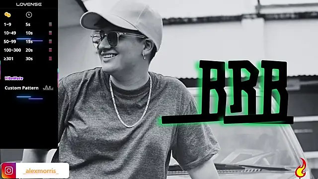 Snapshot of _AlexMorris chatting on 10/04/25, 05:05 AlexMorris online show from 10/04/25, 05:05