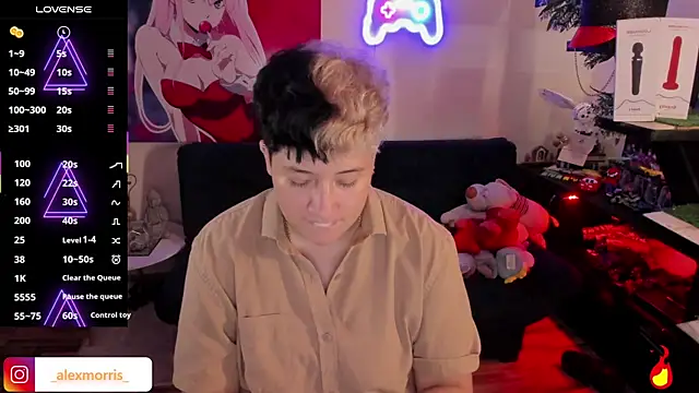 Snapshot of _AlexMorris chatting on 10/29/25, 06:53 AlexMorris online show from 10/29/25, 06:53