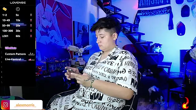 Snapshot of _AlexMorris chatting on 12/18/25, 09:43 AlexMorris online show from 12/18/25, 09:43