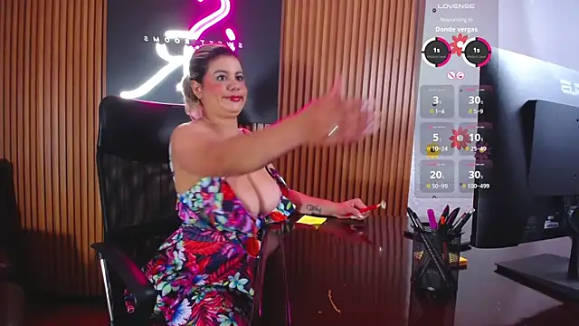 Candy sr online show from 02/25/25, 03:38