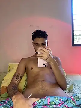 Snapshot of Lil_Ric chatting on 02/03/25, 05:24 Lil Ric online show from 02/03/25, 05:24