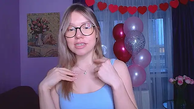 TaylorBre online show from 03/12/25, 03:07