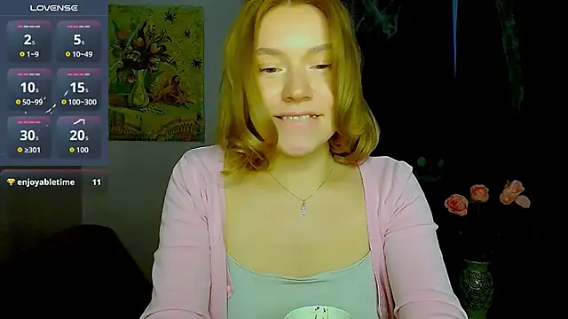 Snapshot of TaylorBre chatting on 11/11/25, 07:30 TaylorBre online show from 11/11/25, 07:30