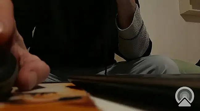 Snapshot of NATURALS2023 chatting on 02/09/25, 07:41 NATURALS2023 online show from 02/09/25, 07:41