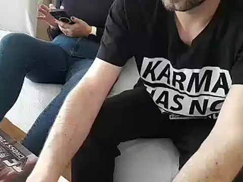 Snapshot of NATURALS2023 chatting on 03/16/25, 10:44 NATURALS2023 online show from 03/16/25, 10:44