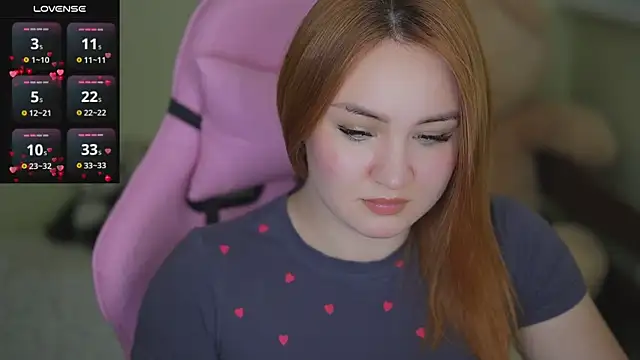 LovelyBell online show from 10/18/25, 05:10