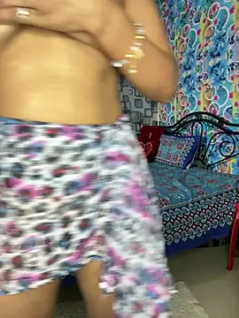 Snapshot of Hot_royalbhabhi chatting on 01/27/25, 02:35 Hot royalbhabhi online show from 01/27/25, 02:35