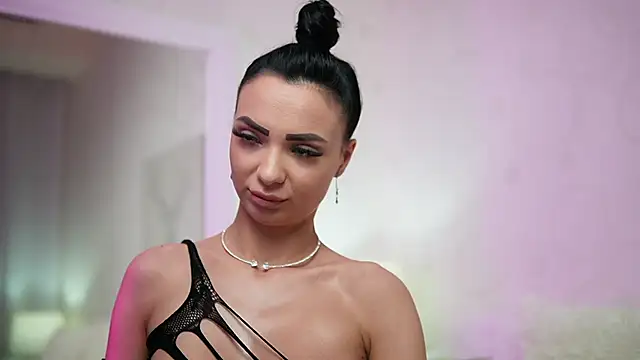 MaraJolie online show from 01/24/25, 09:37