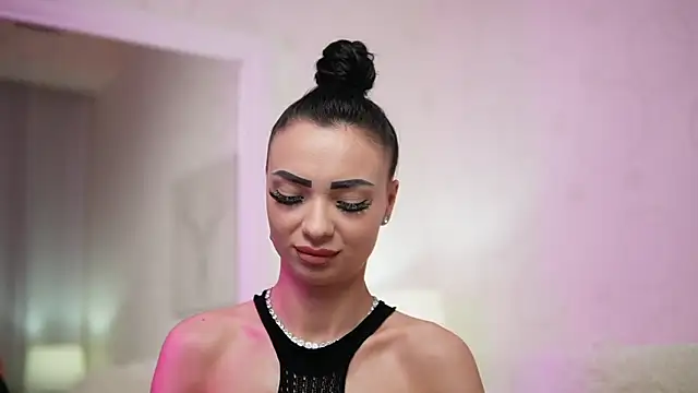 MaraJolie online show from 03/14/25, 09:32