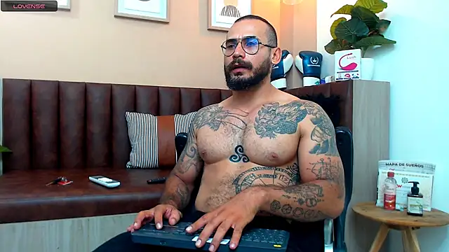 hanz col online show from 03/15/25, 07:09