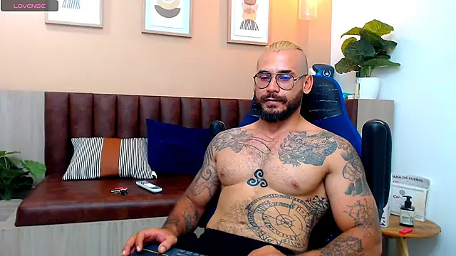 hanz col online show from 03/21/25, 02:50