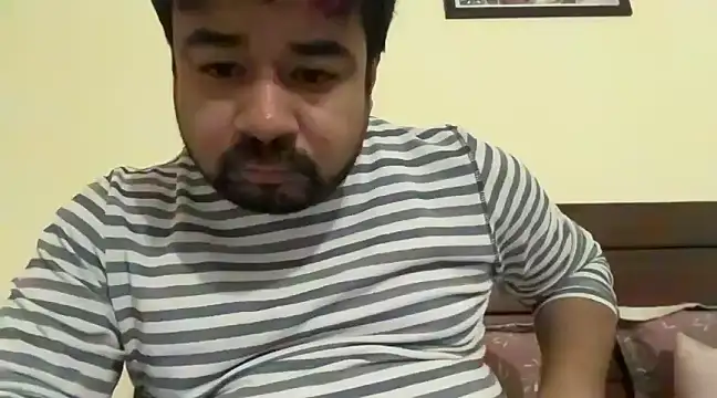 coolboy6566 online show from 02/05/25, 01:04