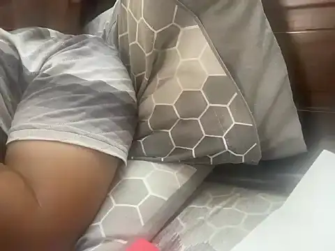 coolboy6566 online show from 10/08/25, 07:17