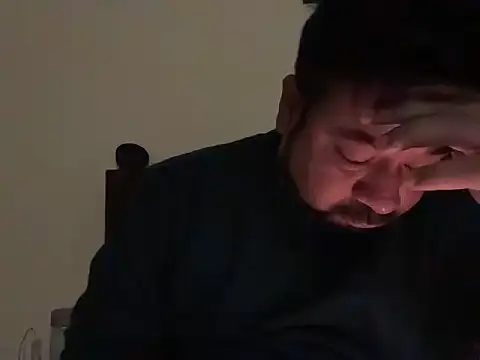 Snapshot of coolboy6566 chatting on 12/22/25, 02:41 coolboy6566 online show from 12/22/25, 02:41