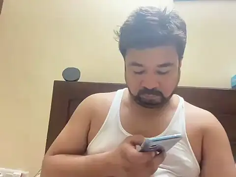 Snapshot of coolboy6566 chatting on 02/18/26, 07:21 coolboy6566 online show from 02/18/26, 07:21