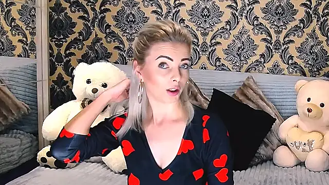 Aly girl1 online show from 02/22/25, 10:40