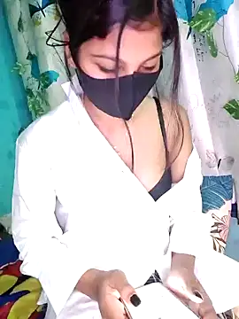 Reena Singh53 online show from 01/05/25, 12:10