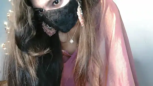 Reena Singh53 online show from 11/10/25, 12:04