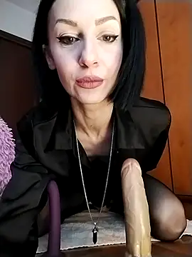 dahlia 82 online show from 03/02/26, 09:27