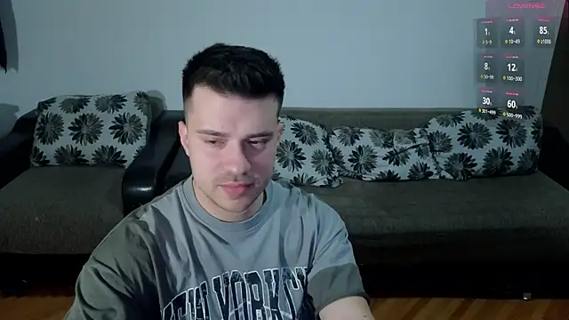 Snapshot of JohnnyStepBro chatting on 03/18/26, 06:44 JohnnyStepBro online show from 03/18/26, 06:44